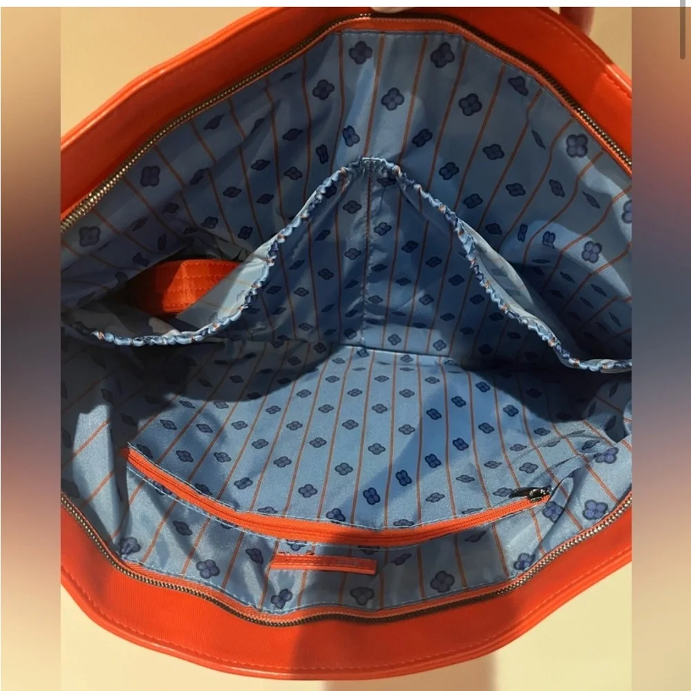 🧡 LUG Quilted Crossbody  | Papaya | Galley Satin Luxe VL Portfolio Papaya NWOT